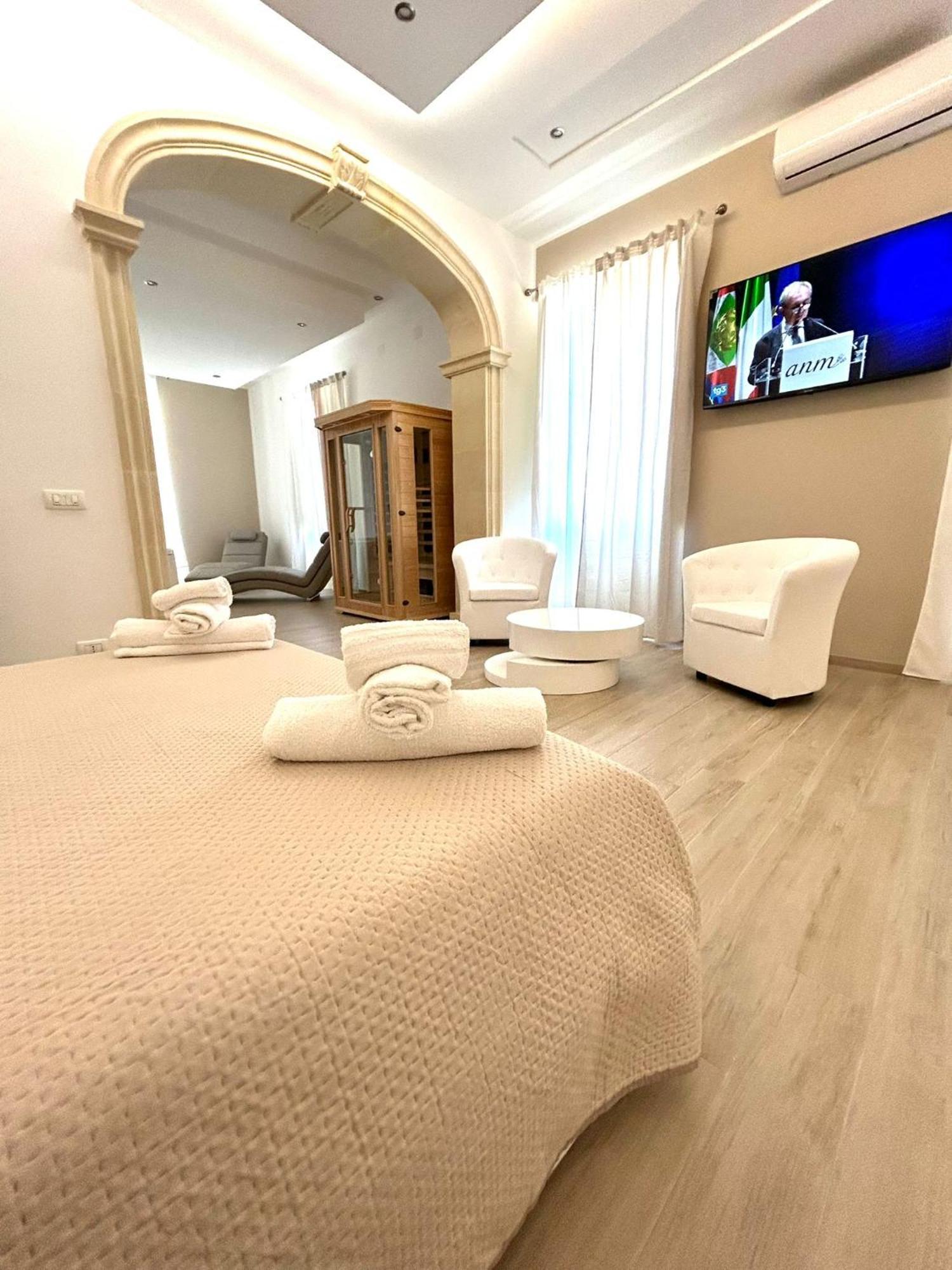 Bed E Suite Domar Brindisi Bagian luar foto